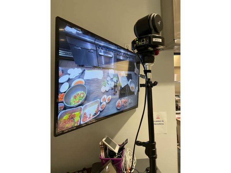 Onolicious Kitchen with Chef Alan Wong Bursting with Flavor Tomatoes